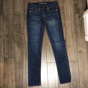 AE | 4 | Skinny | Super stretch